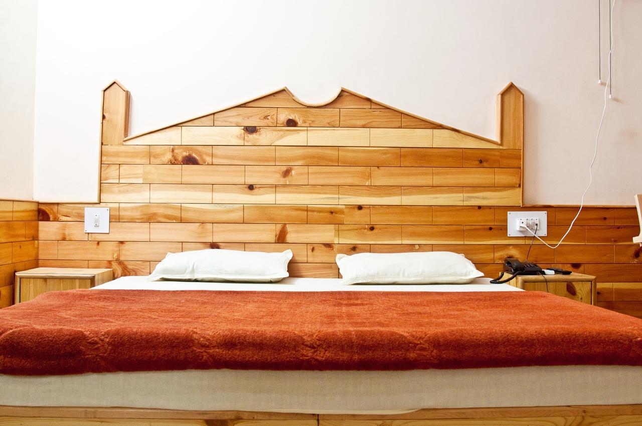 Himalayan Riverside Resort, Manali Экстерьер фото